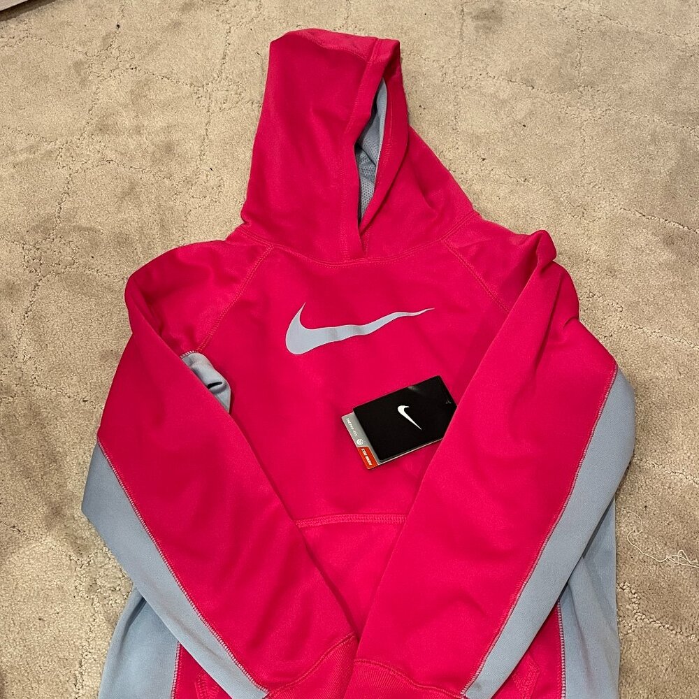 Nike Girls Hoodie Sweatshirt NWT Medium